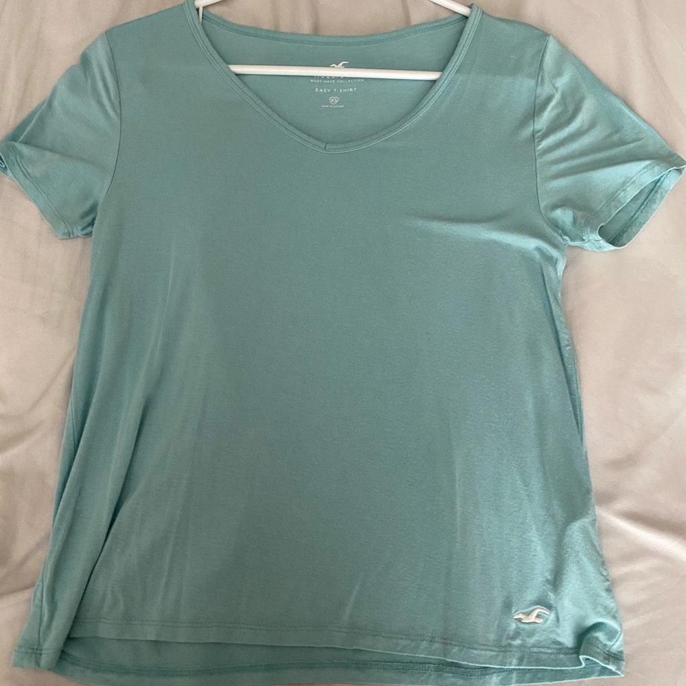 Hollister teal tshirt